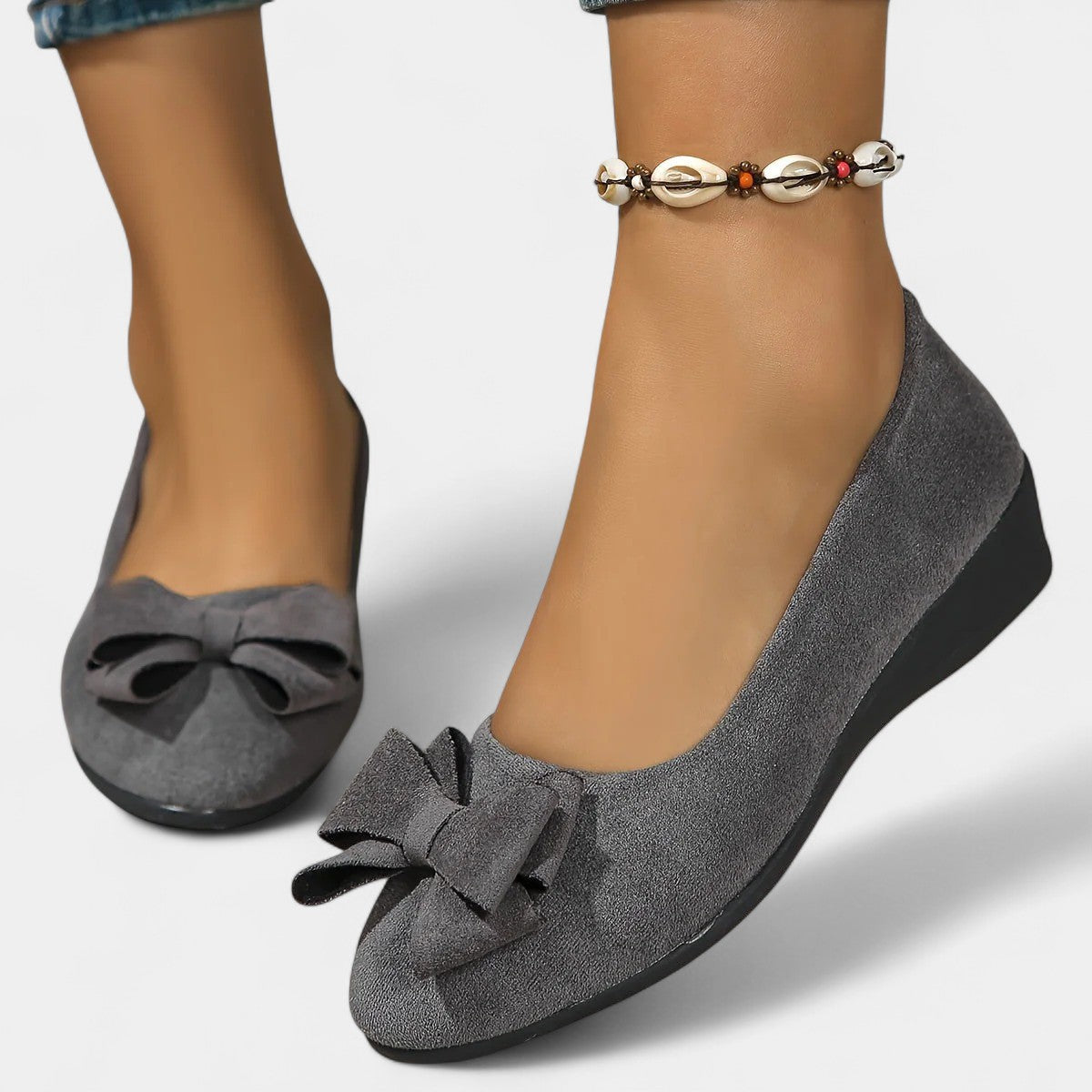 Soraya - Zapatos Ortopédicos con Tacón Bajo y Lazo.