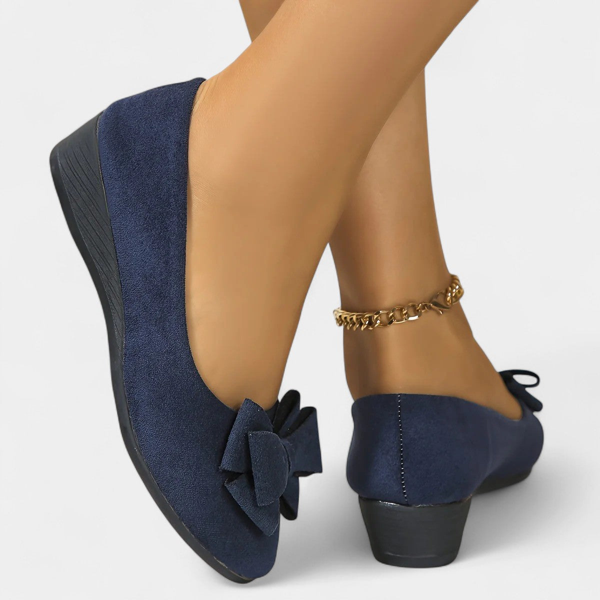 Soraya - Zapatos Ortopédicos con Tacón Bajo y Lazo.