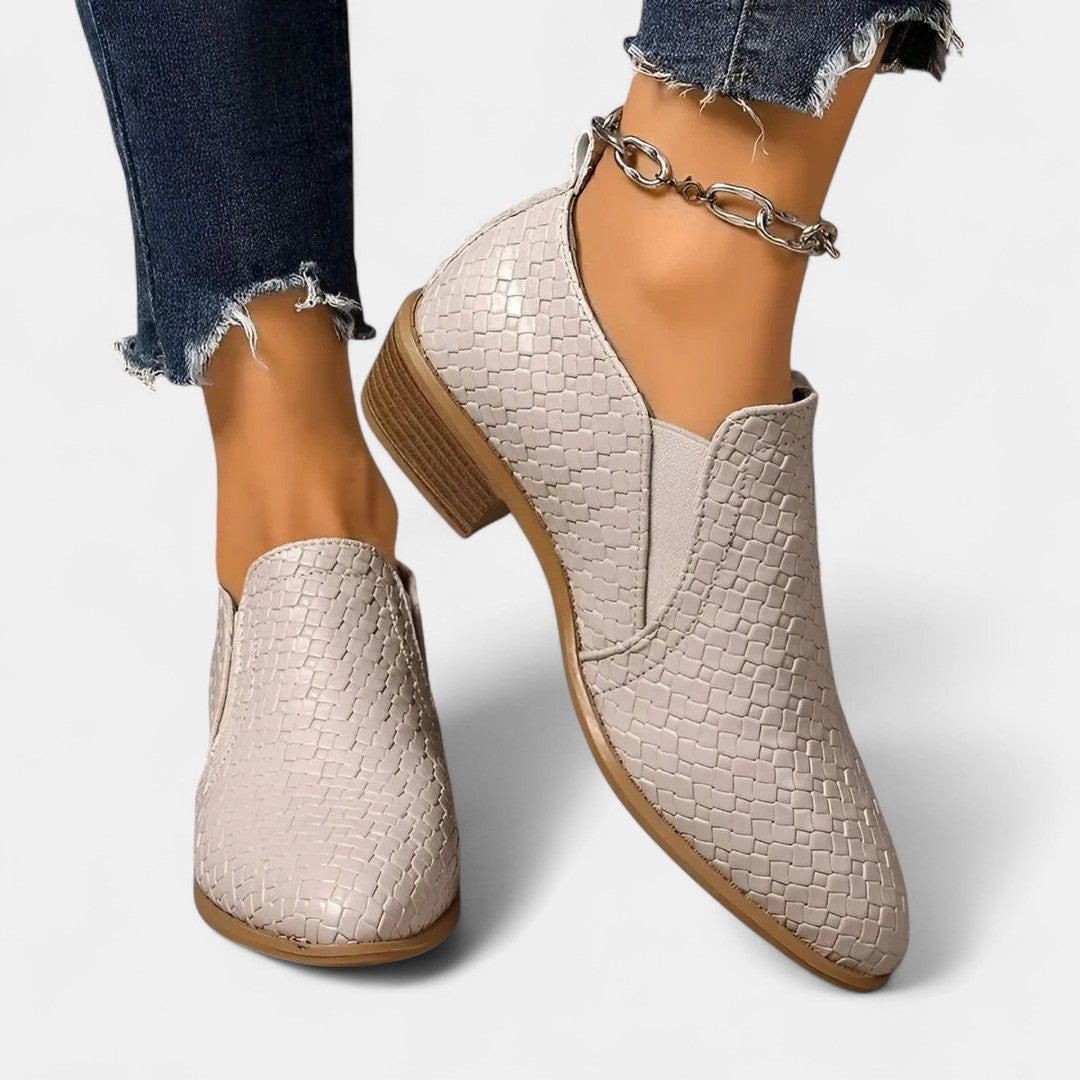 Abella - Zapatos Oxford de Cuero Vegano.