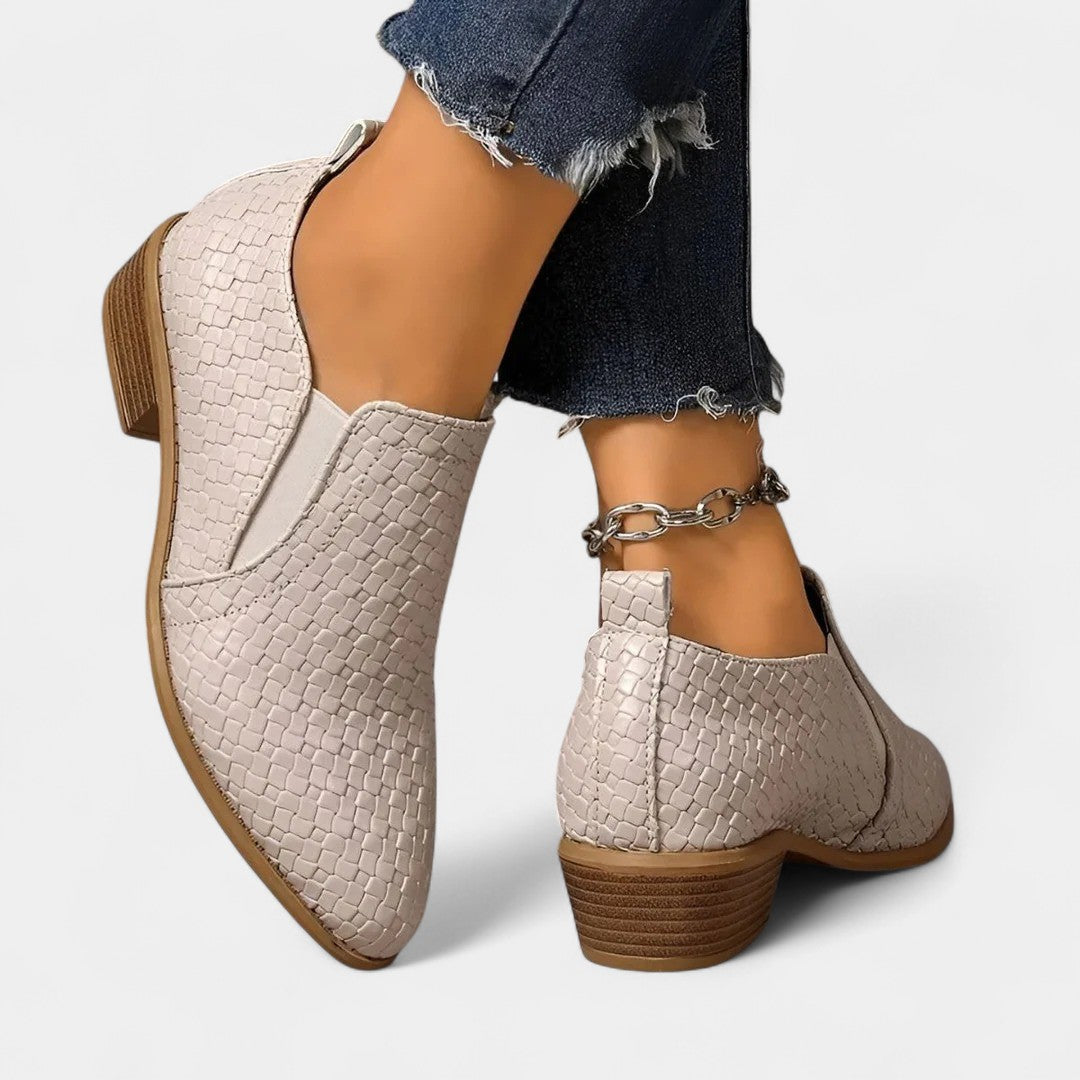 Abella - Zapatos Oxford de Cuero Vegano.